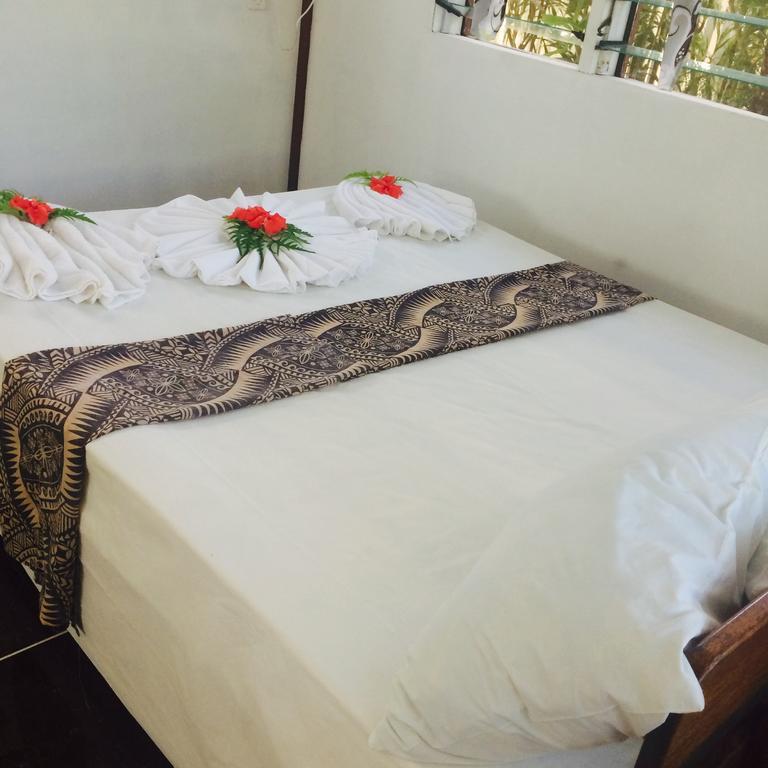 Vacations Beach Fale Hotel Manase Luaran gambar