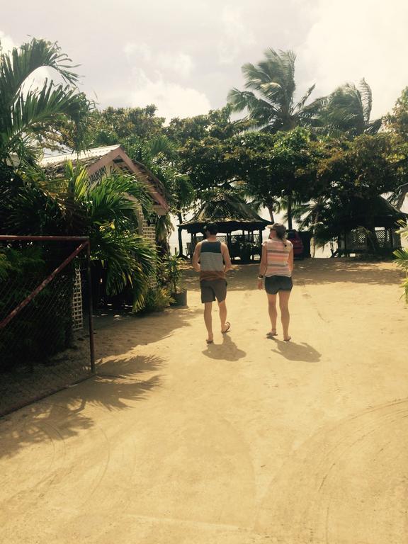 Vacations Beach Fale Hotel Manase Luaran gambar