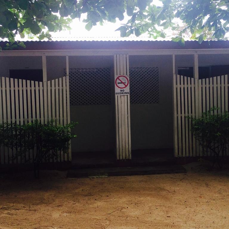 Vacations Beach Fale Hotel Manase Luaran gambar