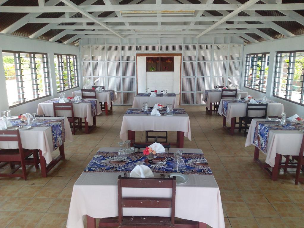 Vacations Beach Fale Hotel Manase Luaran gambar
