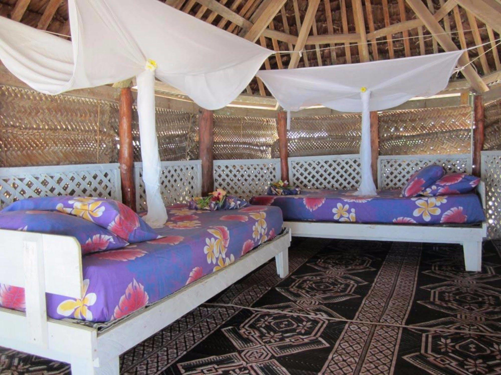 Vacations Beach Fale Hotel Manase Luaran gambar